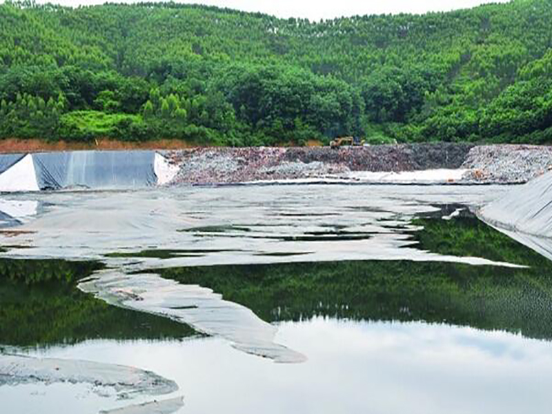 機(jī)織土工布在加固、防沖蝕等高韌性途中的應(yīng)用研究